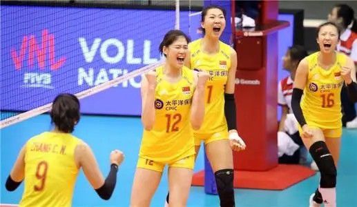 美女啪啪自拍